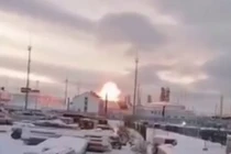 Máy bay không người lái Ukraine tấn công cảng thương mại của Nga