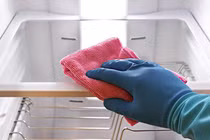 5 cách đơn giản khử mùi hôi tủ lạnh hiệu quả