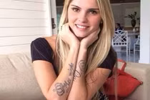 Ngắm nàng WAGs đẹp nhất năm 2014 Barbara Evans 