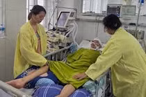 Nam sinh lớp 8 bị đánh chấn thương sọ não đã không qua khỏi