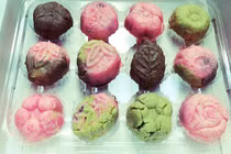 Cười "vỡ mật" loạt bánh trung thu “cho cũng không dám ăn” của hội chị em