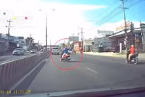 Đỉnh cao lái xe: Phát hoảng với “Ninja Lead” vừa đi vừa...ngủ 