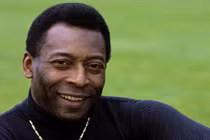 “Vua bóng đá” Pele hai lần phải nhập viện trong tháng 11