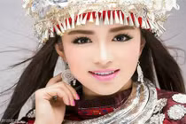 Nữ sinh Hmong xinh đẹp hoàn hảo đáng ngưỡng mộ