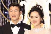 Dàn WAGs xinh đẹp, giỏi kiếm tiền của cầu thủ Việt Nam