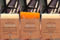 Đội tuyển Việt Nam bất ngờ xuất hiện trong trào lưu "xà bông thả thính"