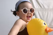 Gương mặt biểu cảm cực thần thái, bé giá Hàn Quốc chiếm sóng MXH