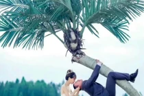 "7749" cách tạo dáng ảnh cưới làm cặp đôi tái mặt