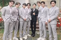 Soi dàn bưng mâm quả trong lễ cưới của Đông Nhi và Ông Cao Thắng