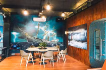 Giới trẻ phát mê căng-tin đẹp như khách sạn của "trường nhà người ta"