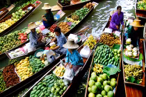 Trải nghiệm 6 chợ nổi “ngon mắt” trên thế giới