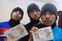 Văn Thanh kêu gọi like fanpage, Xuân Trường gọi hội vào "chọi đá"