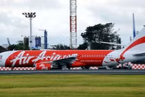 Không quân VN sẵn sàng tìm kiếm máy bay Air Asia mất tích