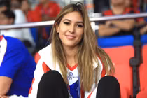 Nhan sắc “căng đét”, chiếm hết spotlight của VĐV Taekwondo Campuchia tại SEA Games 30