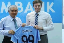 Man City chi 2 tỷ USD mở học viện bóng đá tại VN