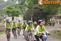 Giới trẻ Hà Nội đạp xe 132 km bảo vệ gấu