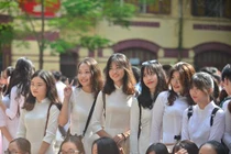 Muốn ngắm gái xinh ngày khai giảng, dân tình tìm đến ngôi trường nào?