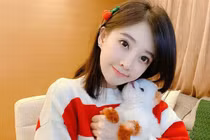 “Thánh nữ” streamer Trung Quốc giảm fan “không phanh” vì lộ điều này