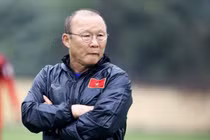 Tái kí hợp đồng VFF, HLV Park Hang-seo nhận lương khủng thế nào?