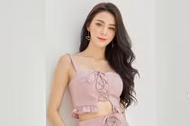 Ngẩn ngơ nhan sắc của bông hồng lai Thái Lan - Thuỵ Sỹ