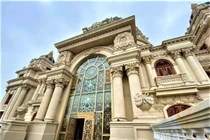 Khó tin chi tiết này của tòa lâu đài dát vàng đại gia Ninh Bình