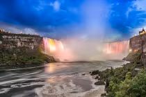 Những địa điểm đẹp nhất ở đất nước lá phong