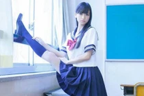 Ngắm nữ sinh Nhật Bản “không xương” xinh đẹp