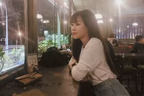 Bị chê bóp mặt quá đà, bạn gái Đặng Văn Lâm đáp trả "gắt"