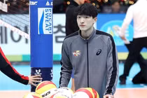 Si mê nhan sắc nam thần ngôn tình của VĐV bóng chuyền Hàn Quốc