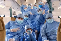 Rớt nước mắt với chia sẻ của nữ tiếp viên hàng không trong mùa dịch COVID-19