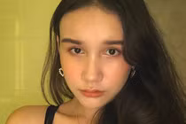 Cận cảnh nhan sắc của dàn hot girl 2k3 nổi tiếng sớm trên MXH