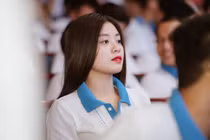 “Con nhà người ta” đã xinh còn đỗ thủ khoa khiến ai cũng kính nể