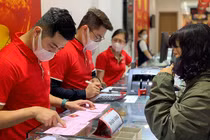 Giá vàng hôm nay 4/5: Tuần đầu tháng, giao dịch trầm lắng