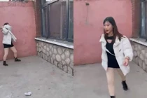 Có bầu trước khi cưới, cô gái bị ép ký hợp đồng cực dị 