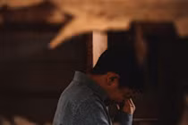 Trút giận lên nhân tình của vợ, chồng hối hận khi biết hậu quả