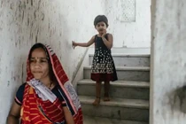 Chê vợ không biết đẻ, chồng làm điều rợn người 