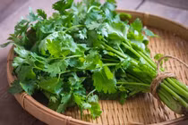 Tại sao rau mùi “cực độc” với đàn ông nếu ăn nhiều?