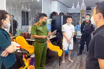 Lật tẩy sới bạc online xuyên quốc gia: Vỡ tan mộng ảo