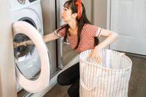 Làm điều này khi dùng máy giặt, cô gái trẻ mất mạng