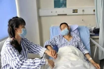 Hai vợ chồng đều ung thư ruột chỉ vì thói quen này 