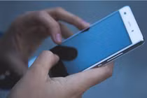 Rúng động vụ mẹ tạt nước sôi vì con dùng hết dung lượng Internet