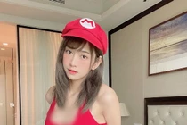 Nhức mắt gu thời trang khoe ngực khủng của hot girl tiktok Lê Bống