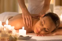 Quấy rối nữ khách hàng đi massage, chàng trai trả giá đắt 