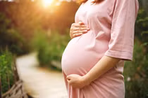 Sinh xong, sản phụ sốc nặng phát hiện tử cung...biến mất 