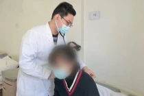 Kinh hãi: Phổi cô gái trẻ mọc chi chít nấm vì loại ngô này