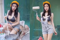 “Nữ công nhân xây dựng” cố tình lộ nội y, khoe body nóng bỏng