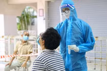 Ngày 29/1: Có 15.150 ca COVID-19, Hà Nội vẫn nhiều nhất