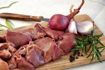 Đừng ăn 3 bộ phận này của gà nếu không muốn bệnh đầy người