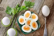 Ngày nào cũng ăn trứng luộc, người đàn ông gặp họa rợn người vì...