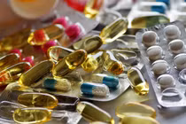 Thu hồi toàn quốc 13 loại thuốc sản xuất từ nguồn nguyên liệu giả mạo